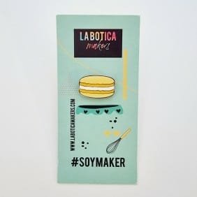 Pins Metalico Macaron Amarillo LA BOTICA