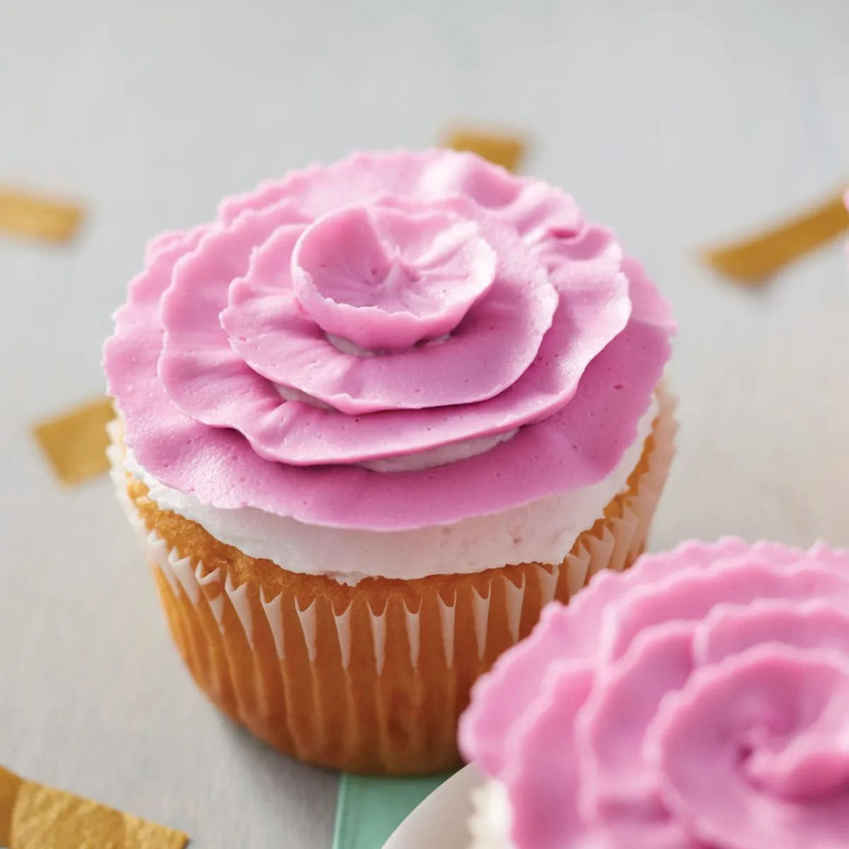 Juego De Picos Deluxe 29 Piezas ( 26 Picos 1 Acople 1 Clavo Y La Caja) (WILTON) - Imagen 9